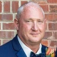 Tara Gault's Instagram, Twitter & Facebook