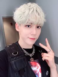 Pin On Kpop Idols