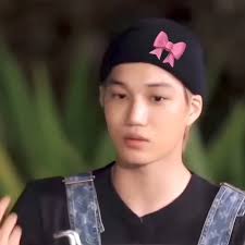 𝙮𝙤𝙪𝙧 𝙨𝙚𝙧𝙤𝙩𝙤𝙣𝙞𝙣𝙞 𝙗𝙤𝙤𝙨𝙩𝙚𝙧