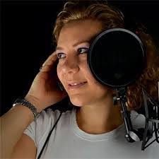 Catalina Plata's Instagram, Twitter & Facebook