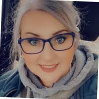 Kimberly Pridemore's Instagram, Twitter & Facebook