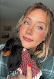 Hannah Fultz's Instagram, Twitter & Facebook