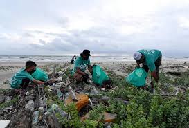 Secara umum, perumahan merupakan kelompok rumah yang berfungsi mulai dari pembuangan sampah, penyediaan air minum, ketersediaan listrik, komunikasi, dan juga akses jalan. Carian Mengenai Topik Sampah Sarap Astro Awani