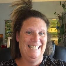 Eileen Yates (@YatesLeaniepooh)