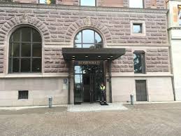Rosenbad renovering och modernisering forsen. Lyckades Fa En Bild Pa Regeringen Ga Ut Fran Rosenbad Nu Pa Morgonen Sweden