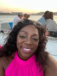 Hi all! I just wanted to introduce myself and share a photo I took. I'm  looking for women who are positive about life and God. I just need some  positive women in