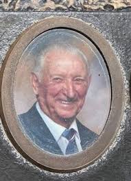 Wayne Irving Queen (1925-2021)