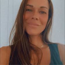 Golf ball alignment aids and felt usage