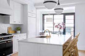 I saw elizabeth's project photos on houzz and just loved her aesthetic. Elizabeth Lawson Archives Washingtonian
