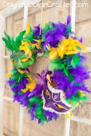So if the video keeps stopping, try downgrading the quality of the videos by clicking on the gear settings icon (bottom right of video) and changing it to 540. Homemade Mardi Gras Wreath Dollar Crafter