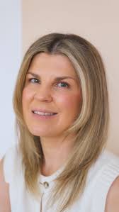 Did you know 80% of us use the wrong heat when styling! 😱 , I used the  @cloudnineoz Temperature Calculator to find the perfect heat for my hair,  and the Cloud9 2-in-1 Contouring Iron Pro gives me ...