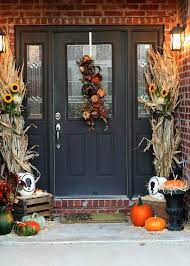 The purpose of bundling corn stalks together was to effectively dry the stalks for harvesting before mechanical harvesting was invented. Beautiful Fall Decorations Made With Dried Corn And Corn Stalks