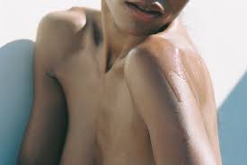 ↓ open this for more info ↓★hey guys! How To Lighten Your Skin Knees And Elbows