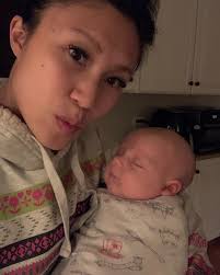 Happy rainy fall day friends! 🌧🍂🍁 today is a great day to snuggle some  babies!! And I just started with a new client supporting her during the  daytime (early afternoon to evening).