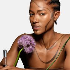 Barbers Sabra Clark and Brea Retic Join Andis Company's Global Education  Team