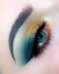 Pin By Mavinin Dunyasi On Eyes Makeup Tutorial In 2020 Artistry Makeup Eye Makeup Art Eye Makeup