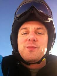 Roger Moser (@MoserRoger)