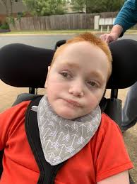 Dak Prescott's brother checking in from the hospital 🙏 (via  86Prescott/Twitter)