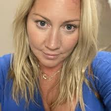 Aline Will's Instagram, Twitter & Facebook