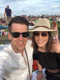 Why did candy christmas get a divorce from kent christmas. Why Is Hallie Jackson Not Wearing Her Wedding Ring Hallie Jackson Husband Frank Thorp V Jackson Husband People Magazine