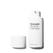 It has been common knowledge for a long time that hyaluronic acid was a key component in the body to lube the joints. Necessaire The Sex Gel With Hyaluronic Acid Violet Grey