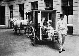 Die Berliner Unfall Und Rettungs Wachen 1904 Historische Bilder Geschichte Berlin