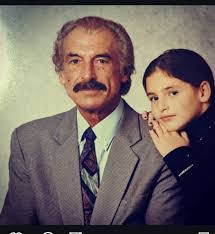 Alicia Klett's Instagram, Twitter & Facebook