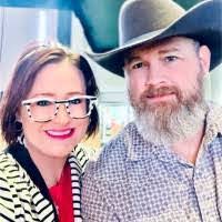 Marietta Henson's Instagram, Twitter & Facebook