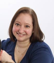 Lisa Parente's Instagram, Twitter & Facebook