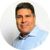 Richard Arriaga's Instagram, Twitter & Facebook