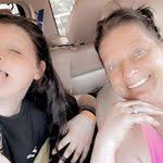 Carla Glaze's Instagram, Twitter & Facebook