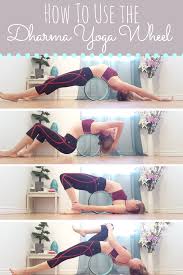 How To Use A Yoga Wheel Yoga Rad Yoga Stellungen Yoga Tipps
