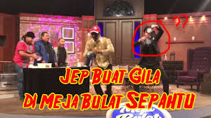 4 years ago maharaja lawak mega 2017 minggu 5. Jep Sepahtu Main Gila Di Meja Bulat Sepahtu Meja Bulat Sepahtu Final Youtube