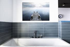 Ein panorama glasbild oder mehrteilige glasbilder ermöglichen dir beispielsweise einen weitläufigen rundblick. Badezimmer Gestalten Mit Wandbildern Whitewall