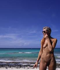 Candid nude beach - Nudes photos