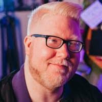 Corey Saylor's Instagram, Twitter & Facebook