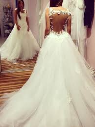 Check spelling or type a new query. Duchesse Linie Armellos Herz Ausschnitt Kapelle Schleppe Tulle Brautkleider At Hebeos Online