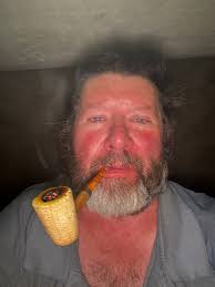 Unique pipe design for comfort and functionality