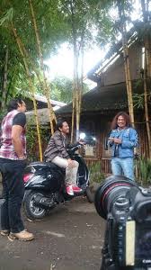 Preman pensiun 5 akan segera tayang di televisi, nantikanpreman pensiun 5 declips.net/video/wjpfkbgppfw/video.html. Shooting Preman Pensiun Minggu Kmarin Di Saung Angklung Udjo Facebook