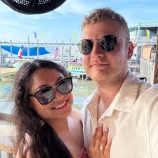 Are orange isopods suitable for dart frogs?