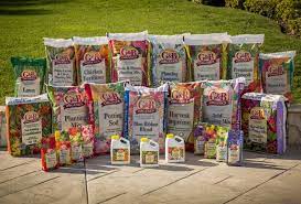 We Ve Been Part Of The Organic Movement Since We Started Our Family Business In 1925 And Though We Ve Grown We Re Sti Organic Plant Food Projects To Try Soil
