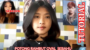 Mohawk hair memiliki ciri khas rambut pada bagian sisi kanan dan kiri kepala dipotong tipis. Potong Rambut Wanita Oval Lurus Sebahu Ala Korea Tidak Berponi Cocok Untuk Wajah Bulat Juga Style Youtube