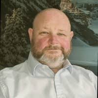 Elsa Dale's Instagram, Twitter & Facebook