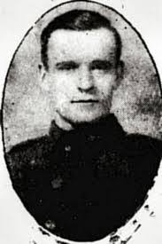 Rebecca Gladwell's Instagram, Twitter & Facebook