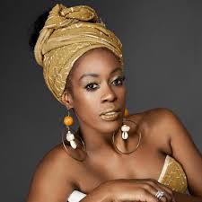 Frances Wright (@TheQueensChair)