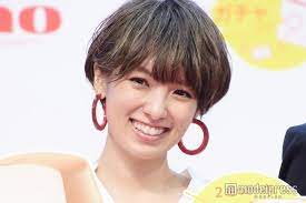 画像1 16 南明奈 濱口優 第1子の予定は 夫婦でイベント共演 南 明奈 髪型 ディズニーウエディング