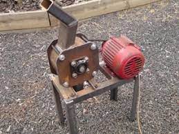 Oct 01, 2014· no it was a built jaw crusher, found out that the toggle linkages were broken so i didn't. Home Made Jaw Crusher Plans Home Made Impact Mill Rock Crusher For Gold Ore Youtube Home Built Quartz Crusher High Purity Quartzite Mine High Quality Quartz Crystals Plans For A