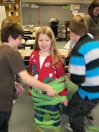 Mrs Lewis Learning Library January 2011 School Christmas Party Preschool Christmas Christmas School