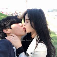 Ulzzang Couple Kiss Ulzzang Couple In 2020 Couples Ulzzang Couple Cute Couples Ulzzang couple kiss, let we see. pinterest