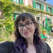 I took my daughter record shopping. At the first shop this older dude that  worked there asked her what she was looking for and added “please tell me  you don't listen to